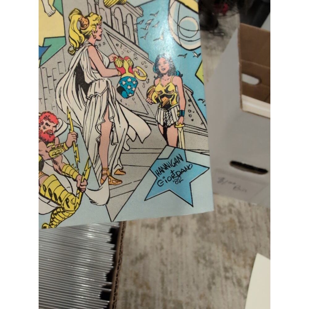 Wonder Woman #300 UK Price Variant ~ NEAR MINT NM ~ 1983 DC Comics - Picture 9 of 10
